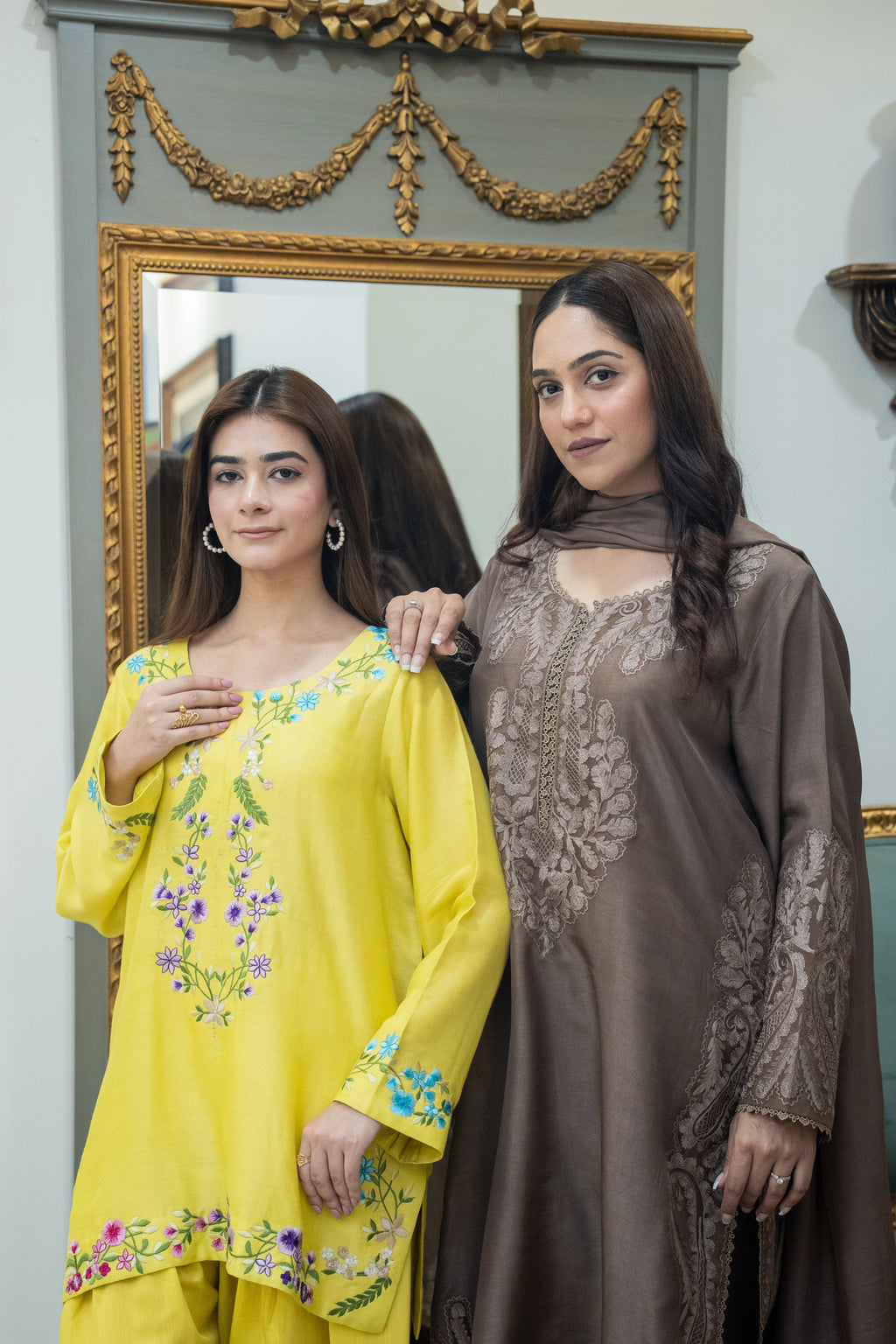 Rang-e-Chaman 2 Piece Suit